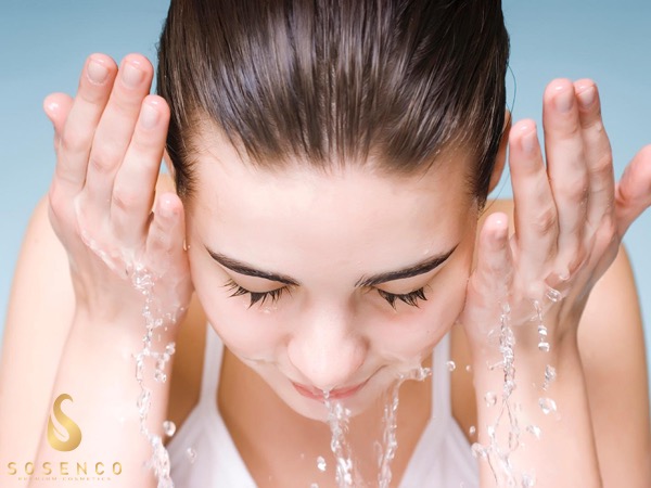 sữa rửa mặt dạng gel
