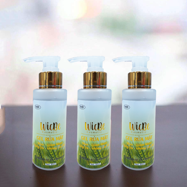 sữa rửa mặt gel trị mụn