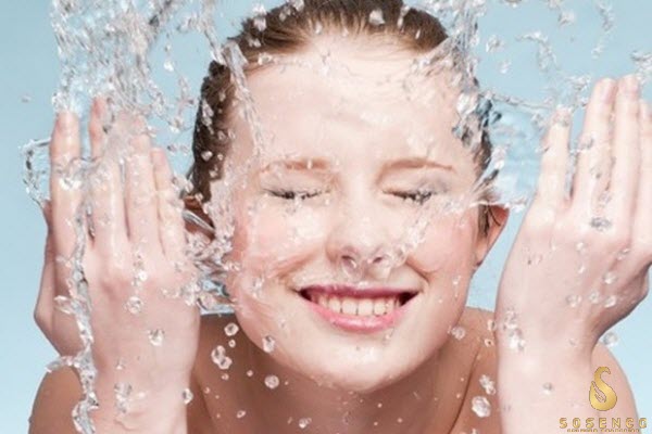 Wicbe chiết xuất trà xanh gel rửa mặt dịu nhẹ cho làn da