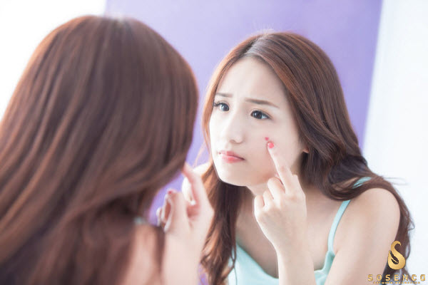 Những sai lầm nên tránh khi dùng sữa rửa mặt và gel