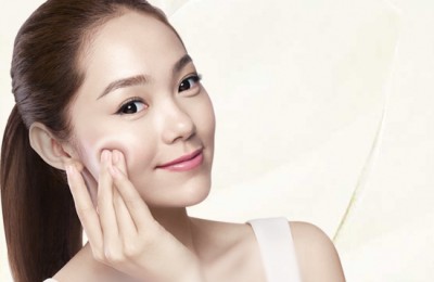 Cách Chọn Sản Phẩm Dưỡng Ẩm Cho Da Khô Hiệu Quả Nhất Hiện Nay